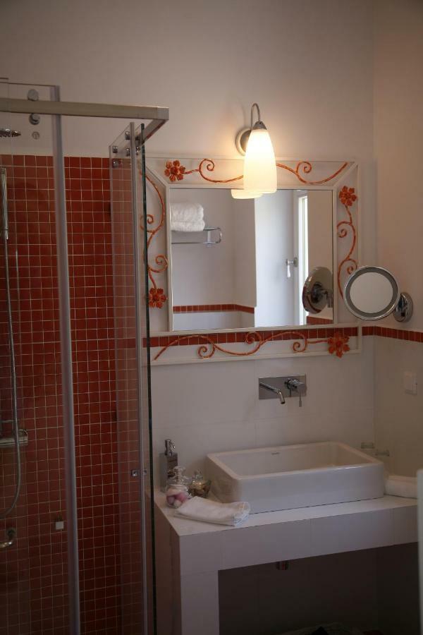 Mourayio Bed and Breakfast Hermione Buitenkant foto